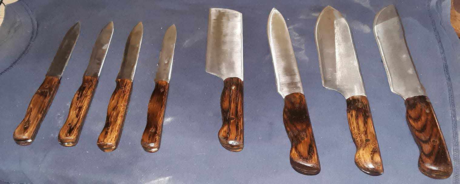 Knife assortment lineup
